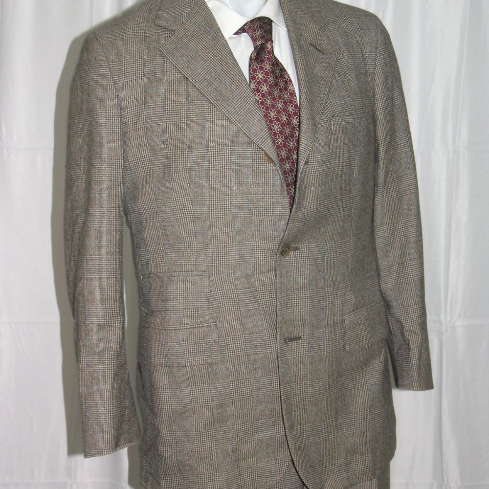 Fabrizio New York Taupe Plaid Three Button Suit 3… - image 7